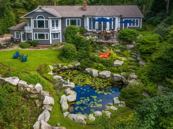 147 Fox Run Road, New Canaan, CT 06840