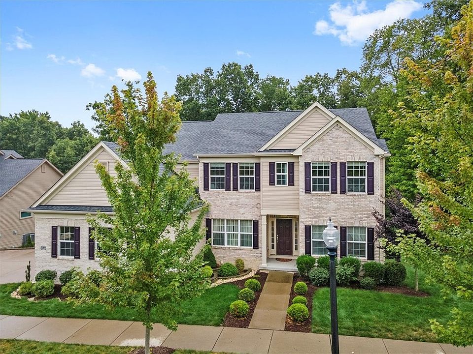 1st image of 827 Westminster Ln