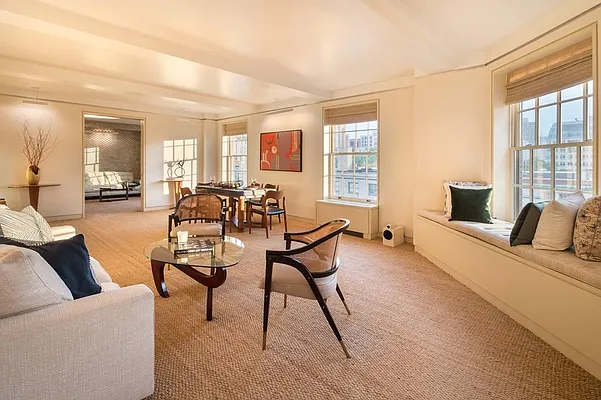 Sold by Corcoran | media 14