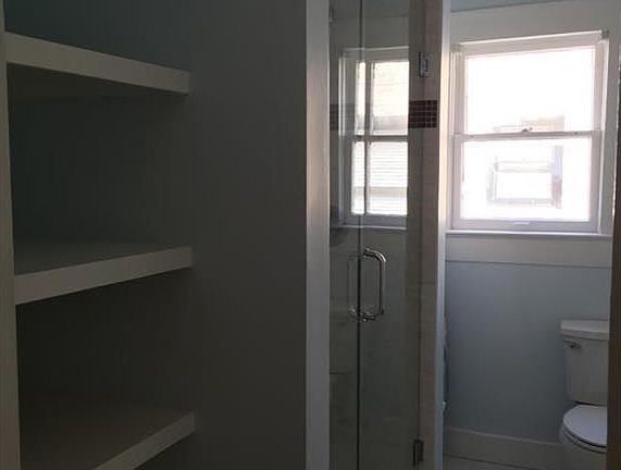 4th image of 4509 Swiss Ave APT 2