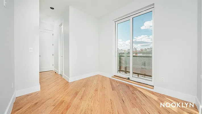 Rented by Nooklyn NYC LLC | media 20