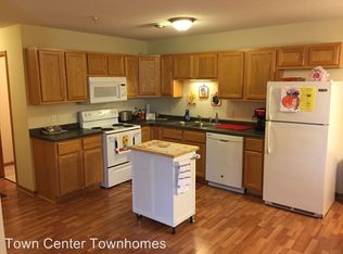 11386 Town Center Dr NE, Saint Michael, MN 55376