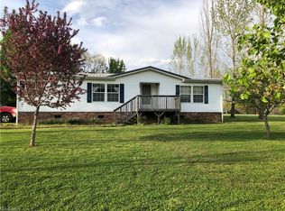 1008 Laura Lynn Dr, Jonesville, NC 28642