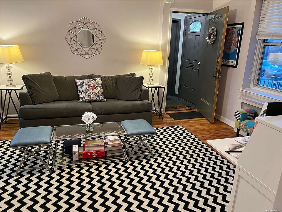 3521 205 Street 1st Fl, Bayside, NY 11361 Zillow