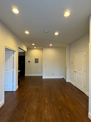 Rented by ABCO Commercial Properties, LLC | media 29