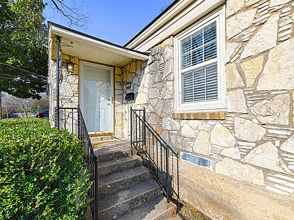 3rd image of 1707 Homewood Pl