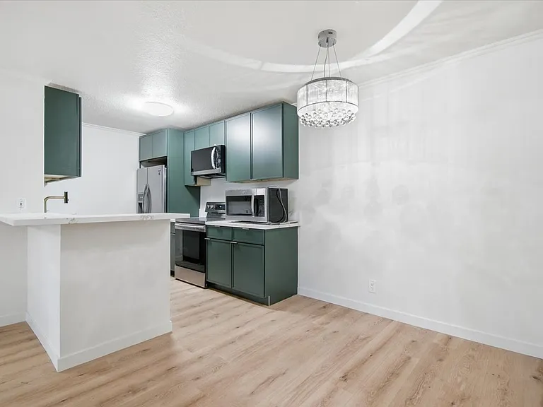 23663 Park Capri #110 — Photo 8