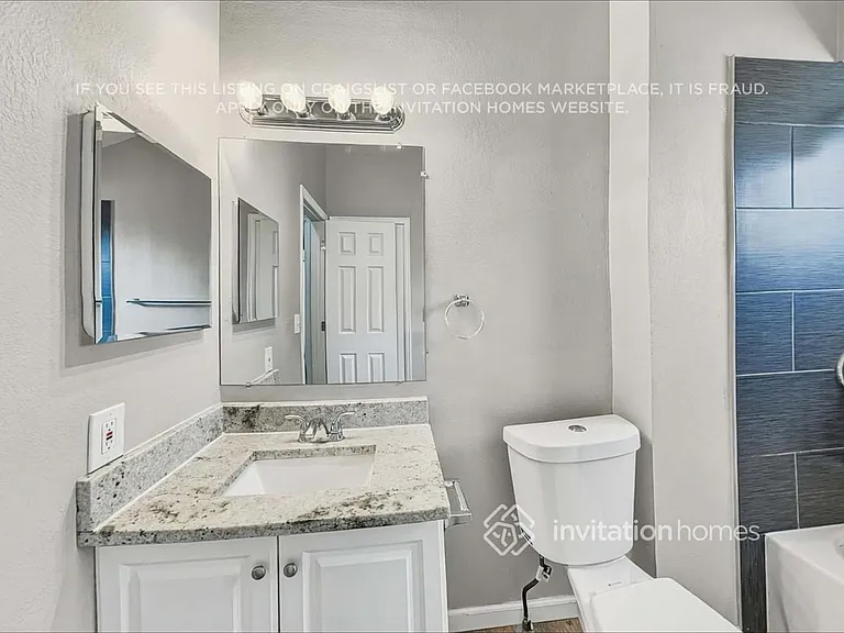 1162 W 132nd Pl — Photo 5