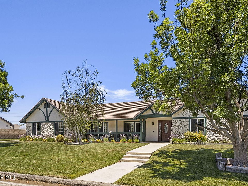 1st image of 28450 Capano Bay Ct