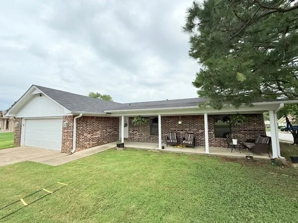 1110 Mourning Dove Ln, Russellville, AR 72801