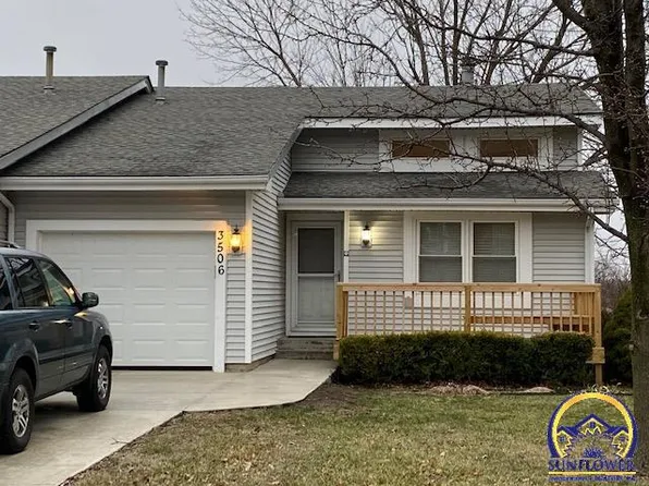 3506 SW Eveningside Dr, Topeka, KS 66614
