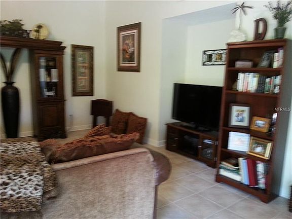 3rd image of 8203 Saragoza Ct