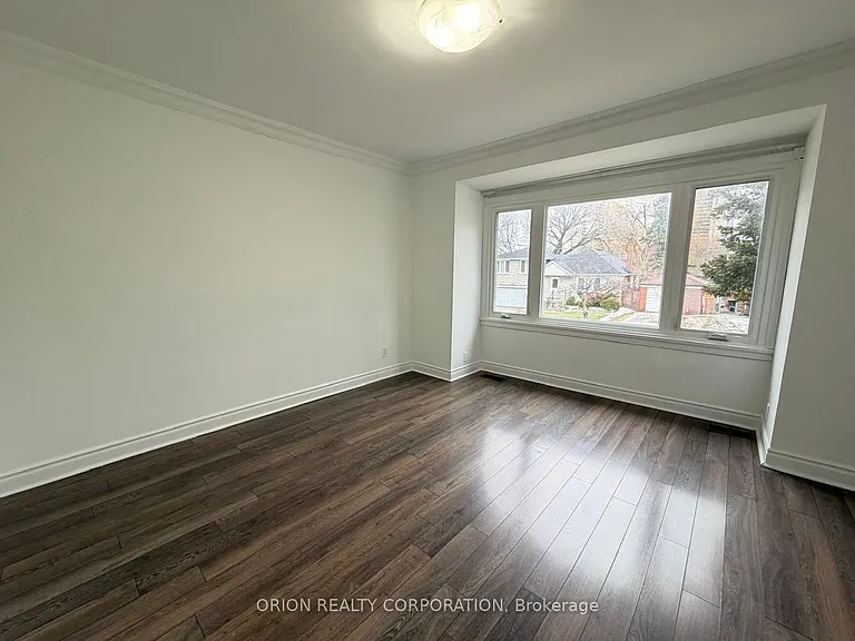 266 Viewmount Ave — Photo 25