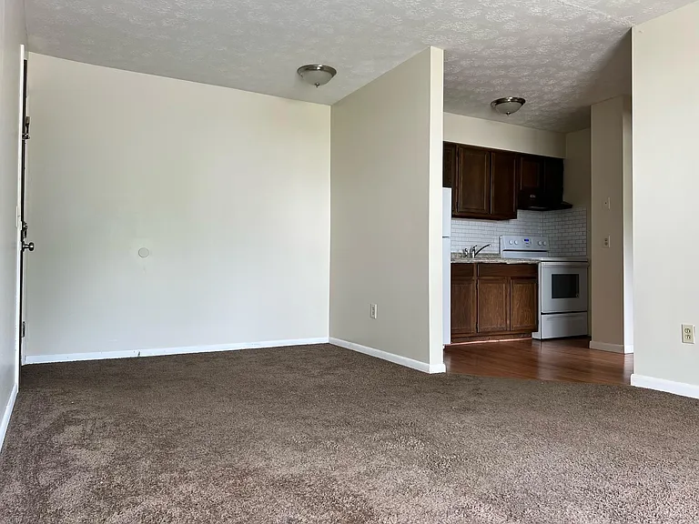 234 Elyria St #27 — Photo 4