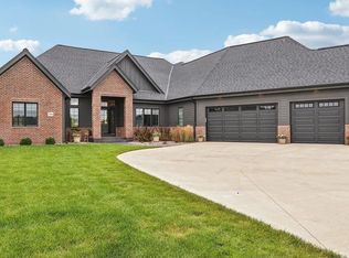 230 Nob Hill Dr E, Colgate, WI 53017