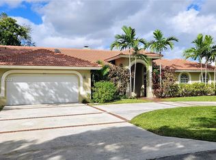 9711 Sea Turtle Dr, Plantation, FL 33324