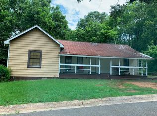 1228 Club House Rd, Bessemer, AL 35020