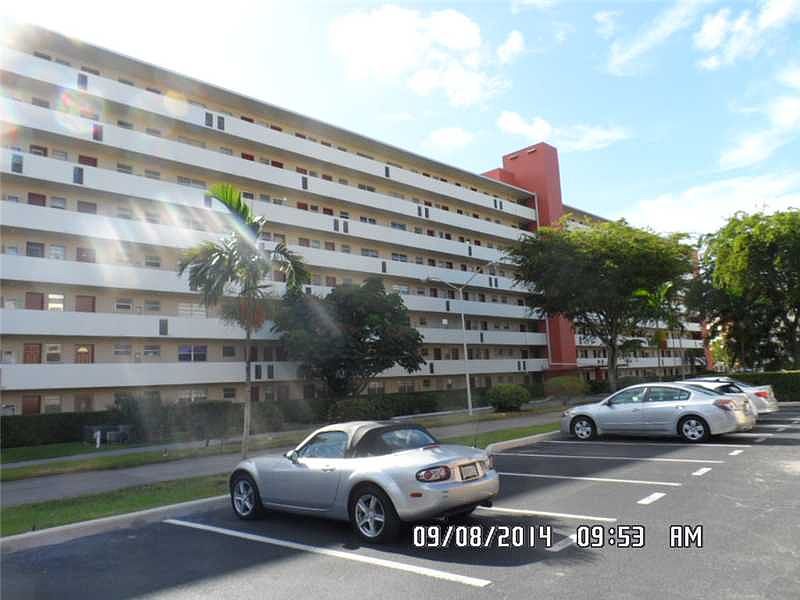 1st image of 1770 NE 191st St APT 714