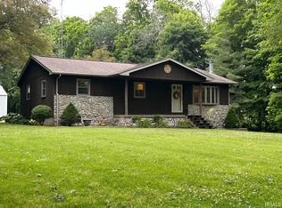 6853 W Division Rd, Petersburg, IN 47567