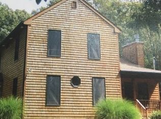 46 Oak Dr, Sag Harbor, NY 11963