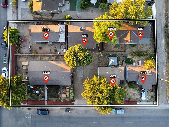 2nd image of 1334 Boulder Avenue