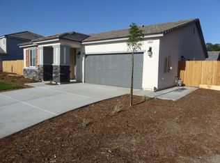 1064 Pebble Dr, Lemoore, CA 93245