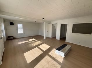 21 Main St, Pennsville, NJ 08070