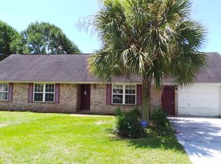5261 Crowson Rd, Pensacola, FL 32526