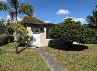 7821 NW 30th St, Hollywood, FL 33024