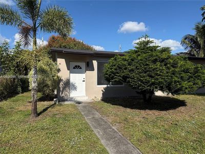 7821 NW 30th St, Hollywood, FL, 33024