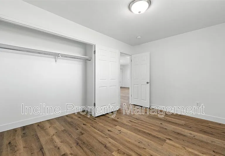 758 N 1060 W — Photo 9