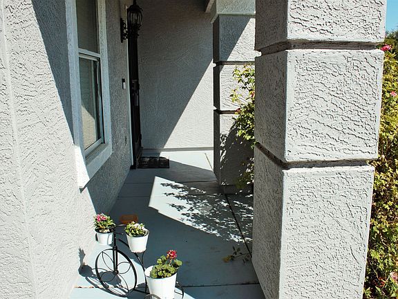 4th image of 12312 N B St