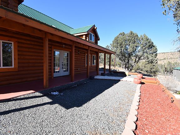3rd image of 408 Santiago Cir