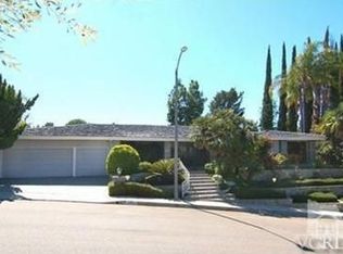 3213 Elvido Dr, Los Angeles, CA 90049