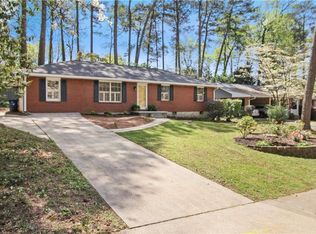 2915 Harcourt Dr, Decatur, GA 30033