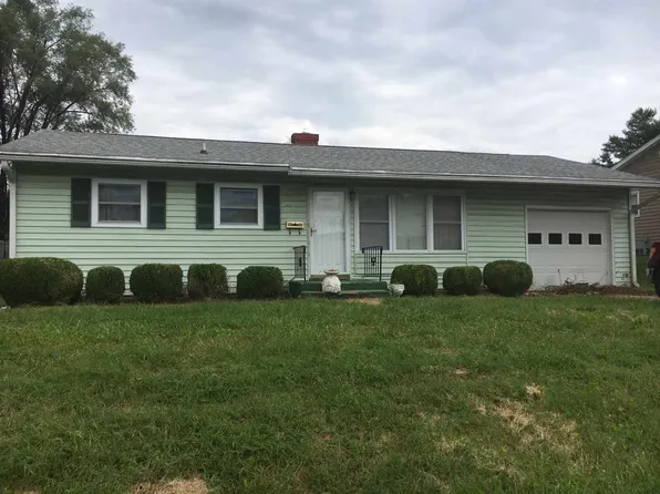 1617 Monroe St, Waynesboro, VA 22980