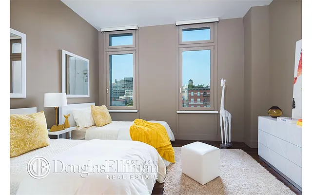 Sold by Douglas Elliman | media 8