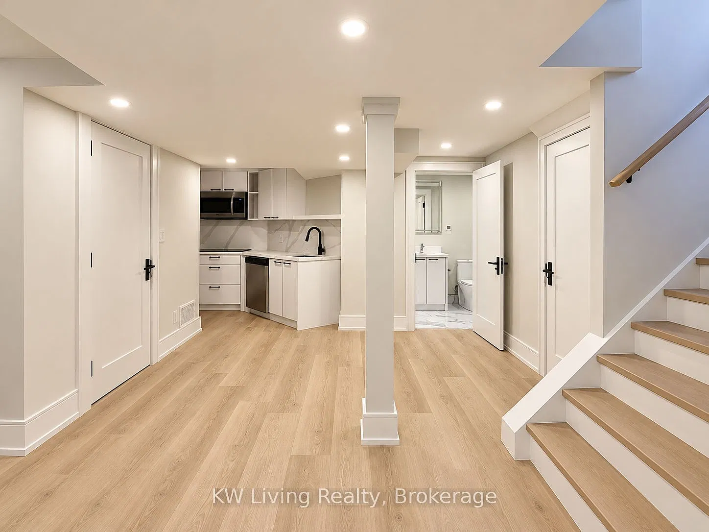 2 bed, $2,200 — Photo 4