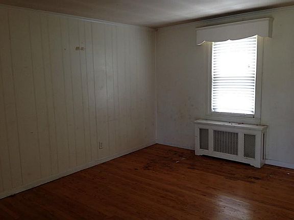 5th image of 36 Drum Rock Ave