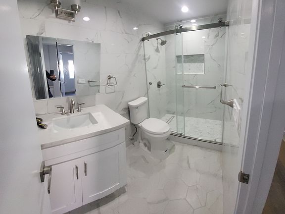 2nd image of 4892 Tarragon Dr