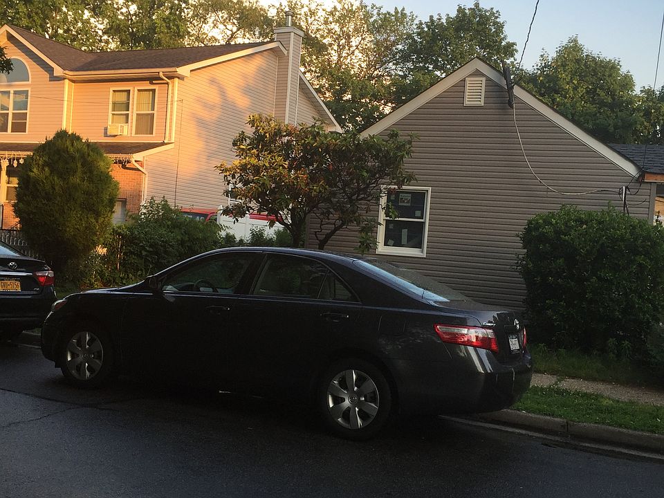 1st image of 10 Brooks Ave