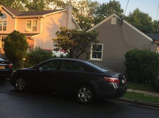 10 Brooks Ave, Roosevelt, NY 11575