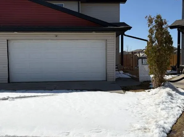 6802 W 50th Ave #31, Camrose, AB T4V 5C7