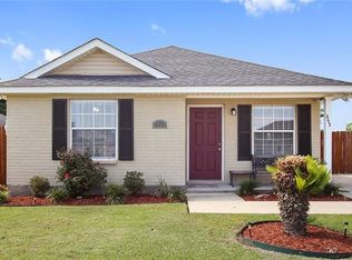 2732 Bayou Des Cannes Dr, Marrero, LA 70072
