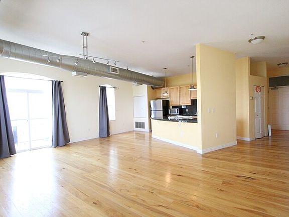 5th image of 277 N Broadway #416