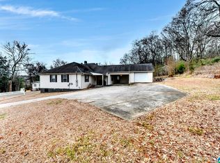 204 4th Ave W, Oneonta, AL 35121