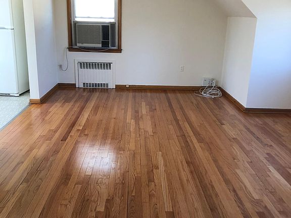 5th image of 22 Prescott Ave