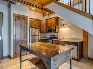 450 W Main St #405, Waukesha, WI 53186