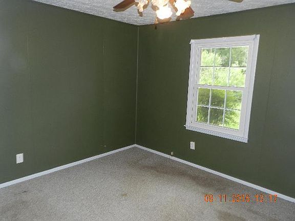 5th image of 3305 Shady Gln