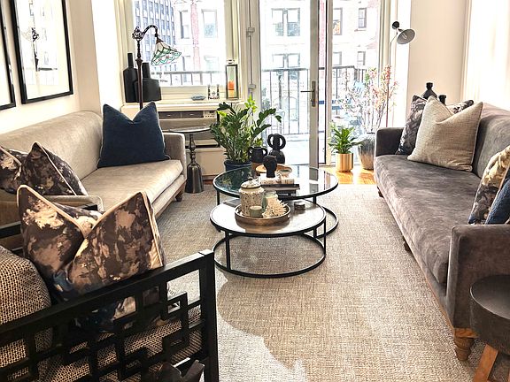 2nd image of 230 W 55th St APT 5D